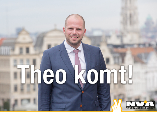 Theo komt